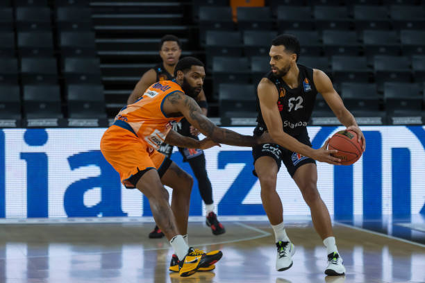 拜仁边路进 拜仁边路进