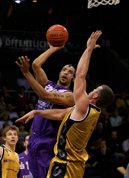 他为这座城 他为这座城