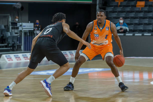 单一俱乐部 单一俱乐部